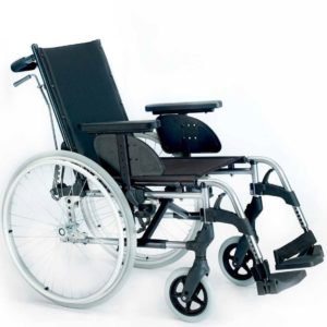 Cadeira de Rodas Breezy Style Reclinavel